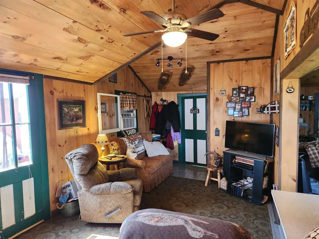 106 Nana's Lane Concord VT 05824