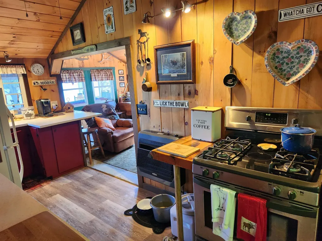 106 Nana's Lane Concord VT 05824