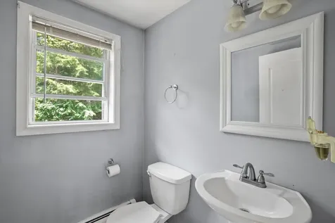 141 Jefferson Drive Hillsborough NH 03244
