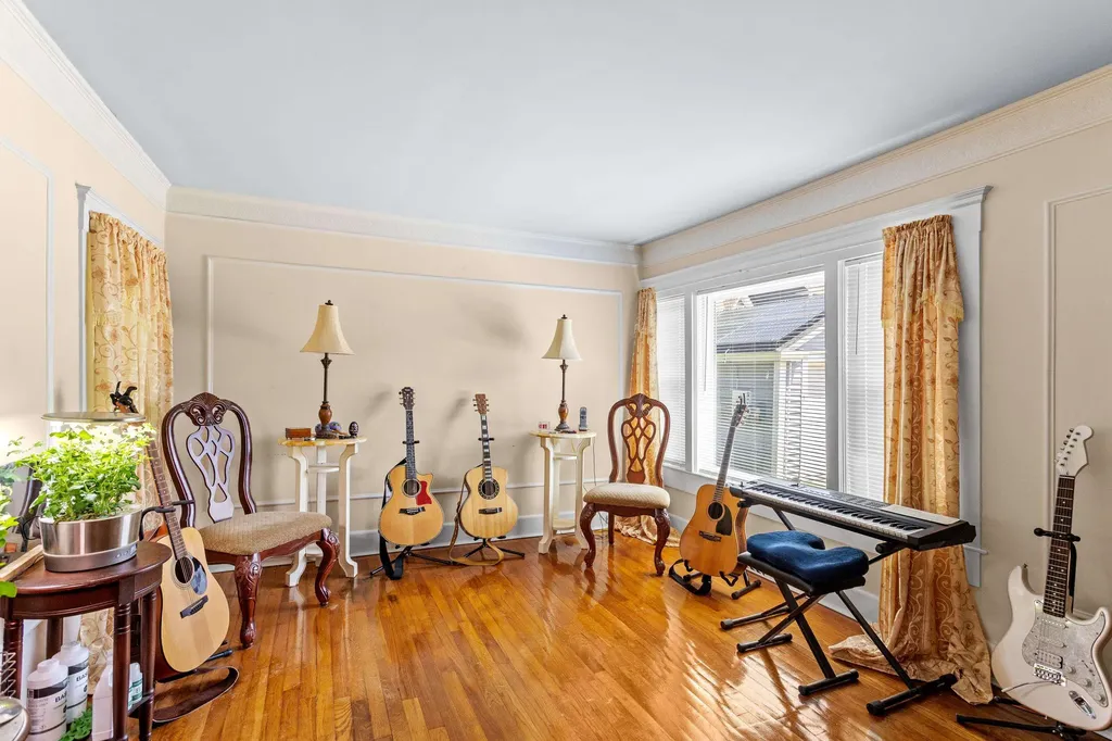 14 Cottage Street Nashua NH 03060