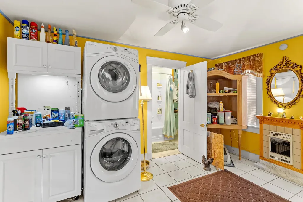 14 Cottage Street Nashua NH 03060