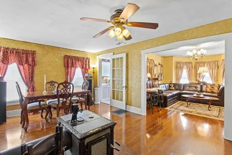 14 Cottage Street Nashua NH 03060