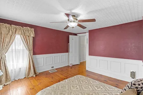 14 Cottage Street Nashua NH 03060