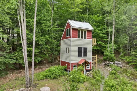 171 Bell Road Plymouth NH 03264