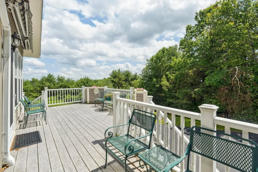 83 Tracy Way Meredith NH 03253