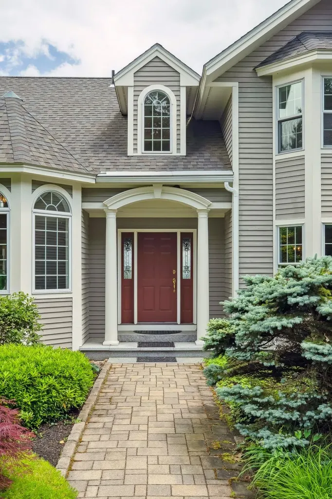 83 Tracy Way Meredith NH 03253