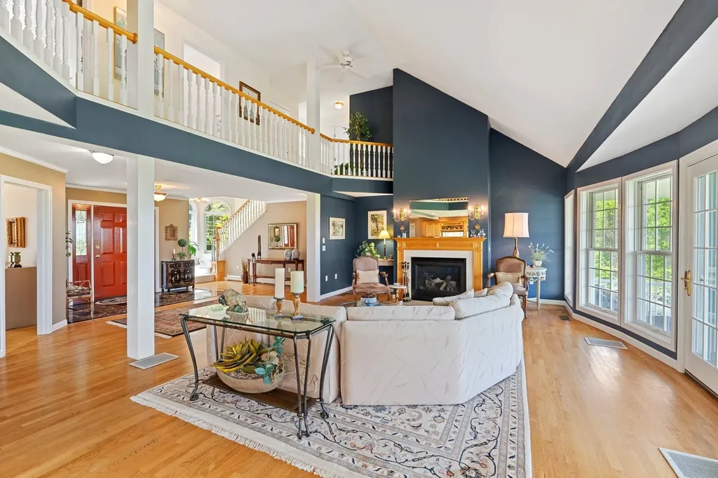 83 Tracy Way Meredith NH 03253