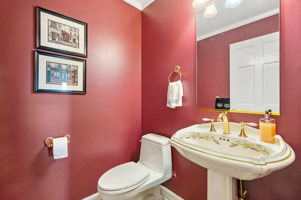 83 Tracy Way Meredith NH 03253