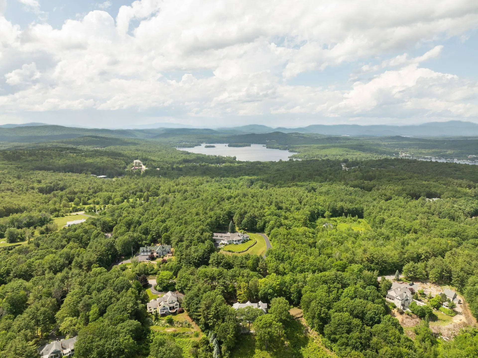 83 Tracy Way Meredith NH 03253