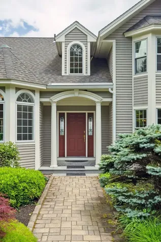 83 Tracy Way Meredith NH 03253