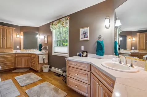 83 Tracy Way Meredith NH 03253