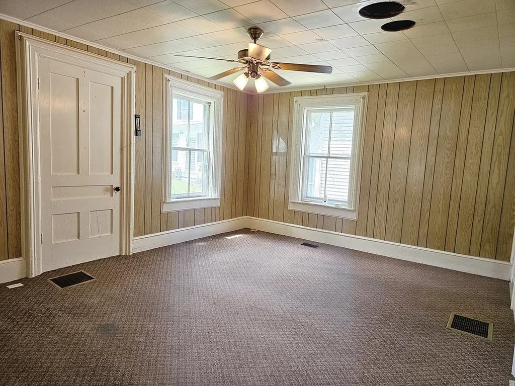 60 Powell Street Richford VT 05476