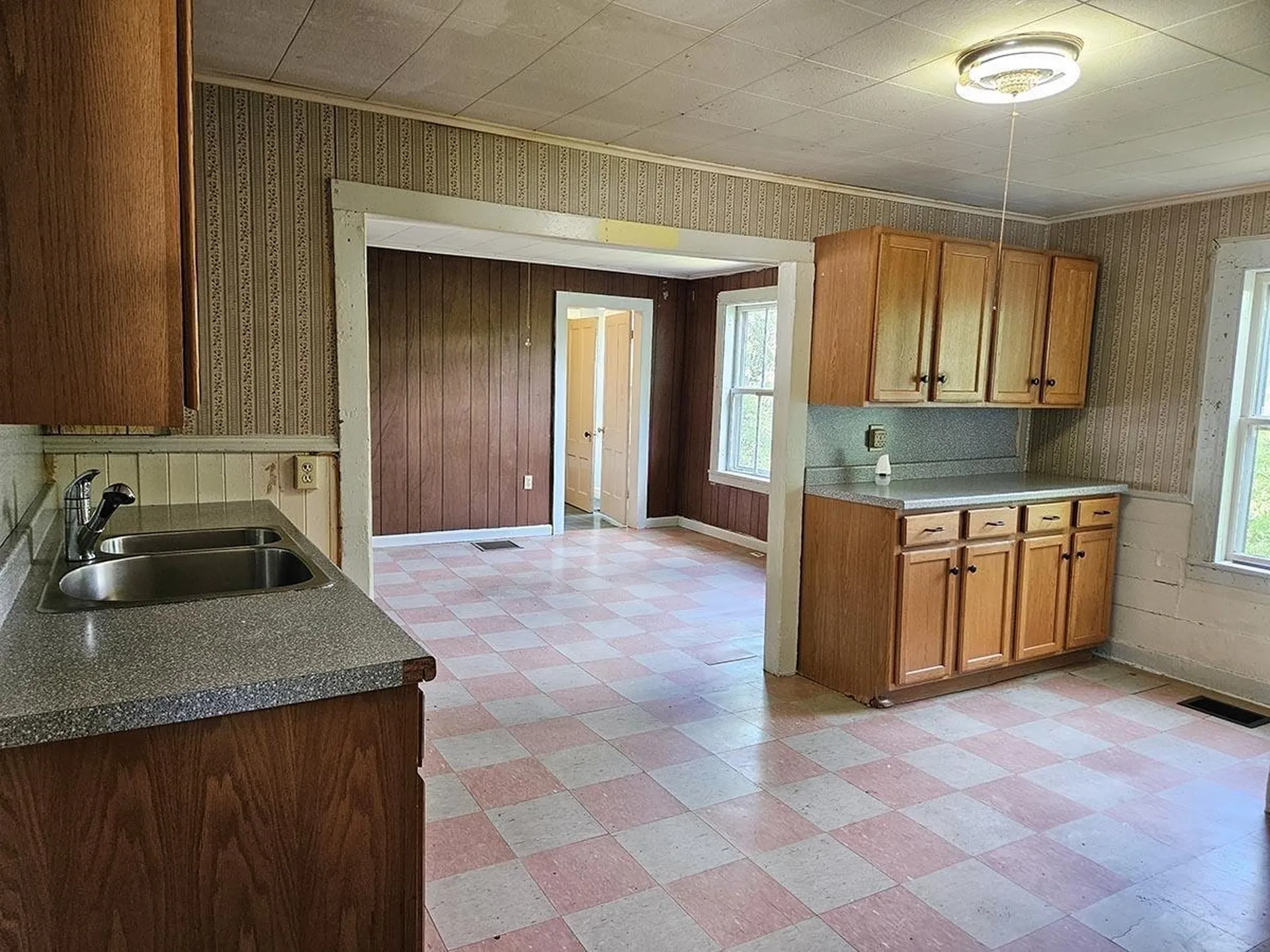 60 Powell Street Richford VT 05476