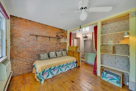 89b North Champlain Street Burlington VT 05403
