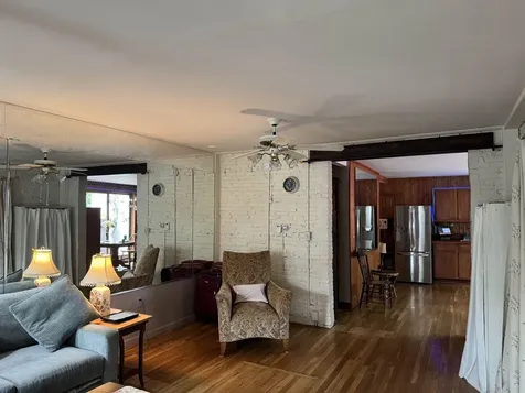 89b North Champlain Street Burlington VT 05403