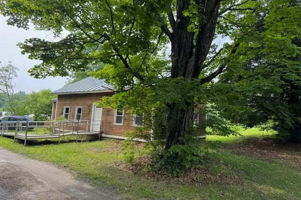 809 Gorhamtown Road Poultney VT 05764