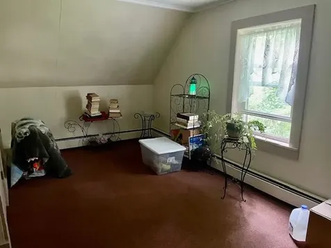 5 Bell Street Gorham NH 03581