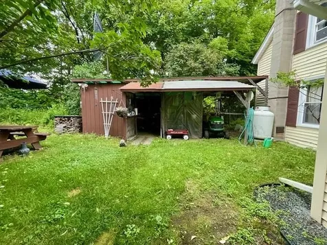 5 Bell Street Gorham NH 03581