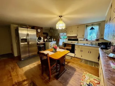 5 Bell Street Gorham NH 03581