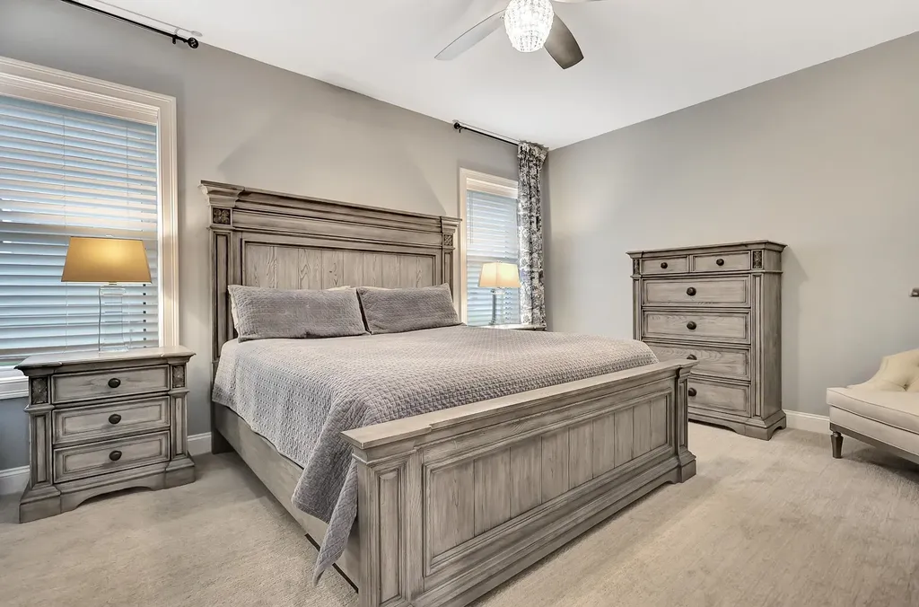 24 Del Ray Drive Windham NH 03087