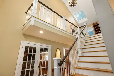 11 Evergreen Way Stratham NH 03885