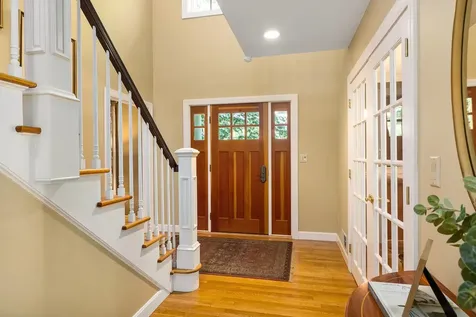 11 Evergreen Way Stratham NH 03885