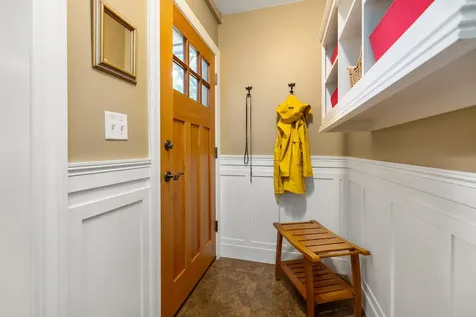 11 Evergreen Way Stratham NH 03885
