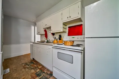636 Old Homestead Highway Swanzey NH 03446