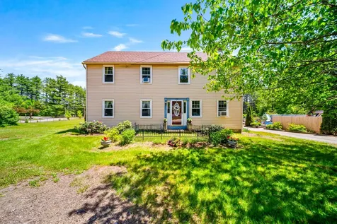 636 Old Homestead Highway Swanzey NH 03446