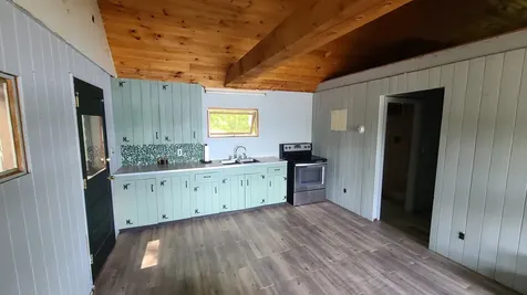 10 Crescent Drive Barnstead NH 03225