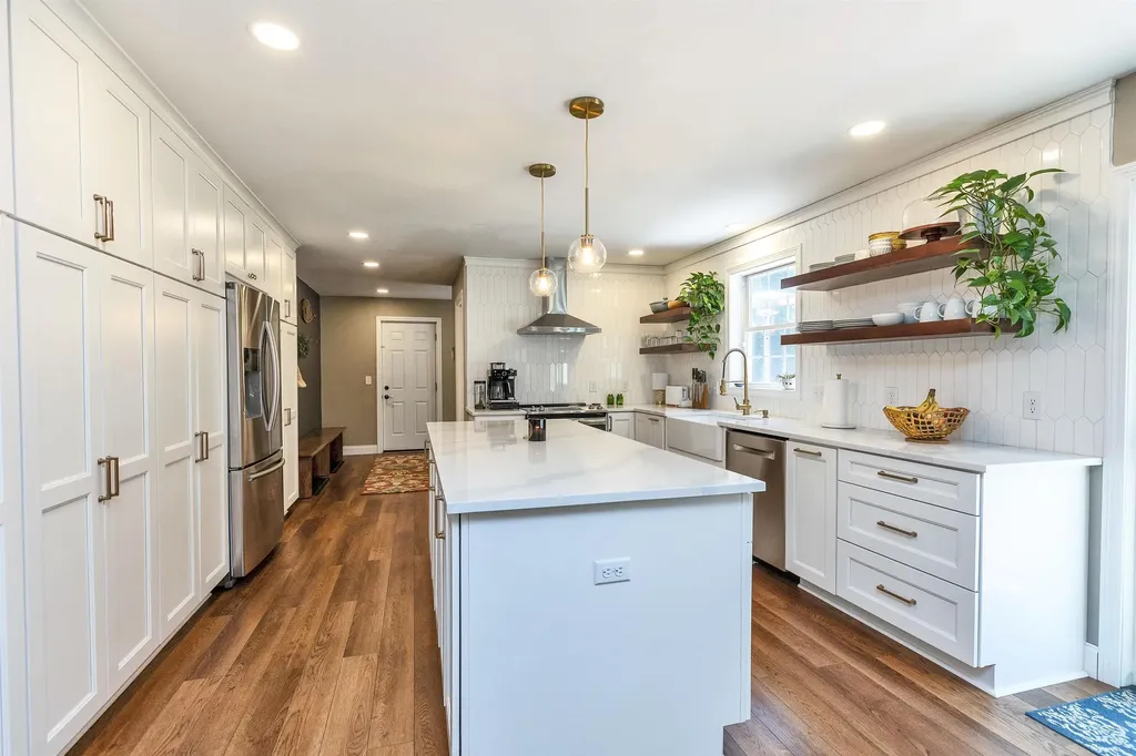 20 Macdowell Road Peterborough NH 03458