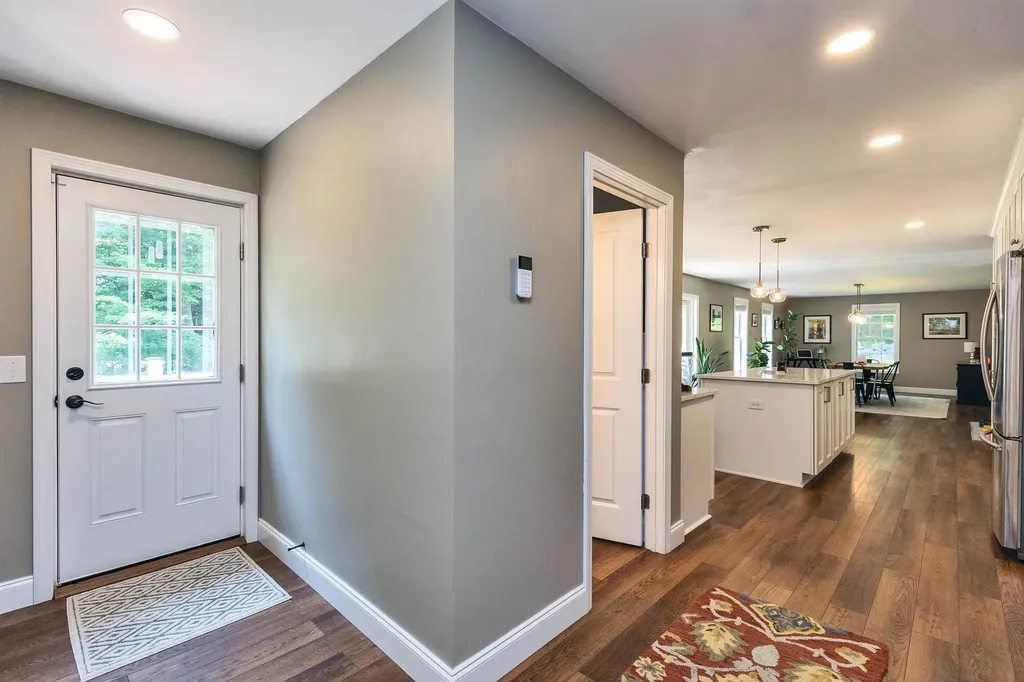 20 Macdowell Road Peterborough NH 03458