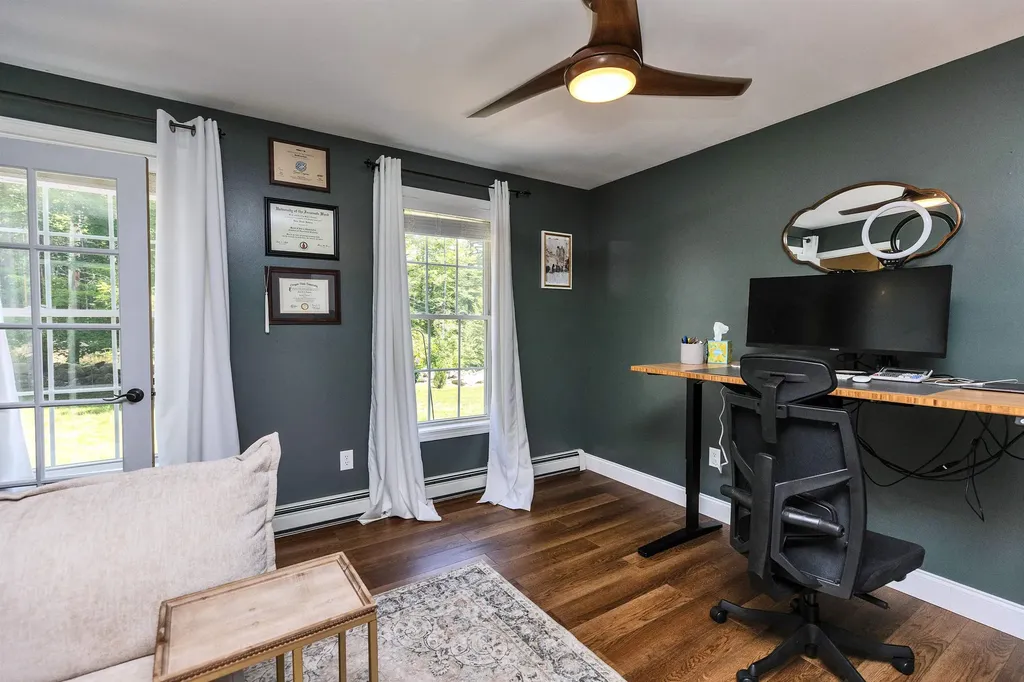 20 Macdowell Road Peterborough NH 03458