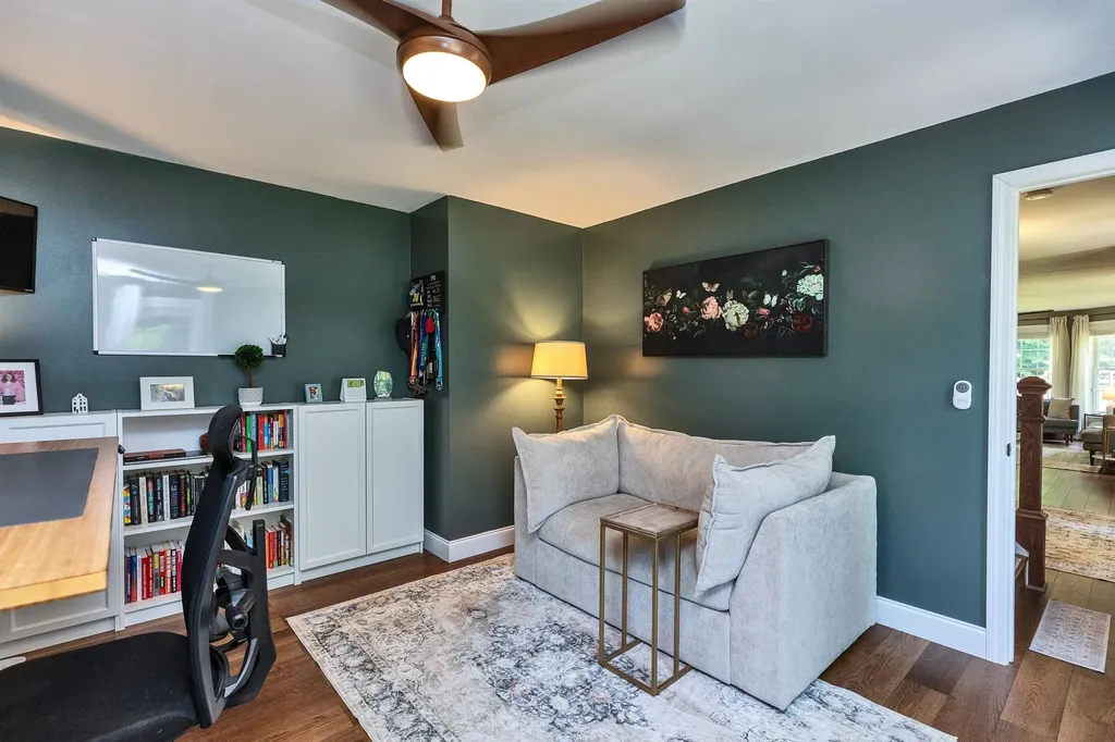 20 Macdowell Road Peterborough NH 03458