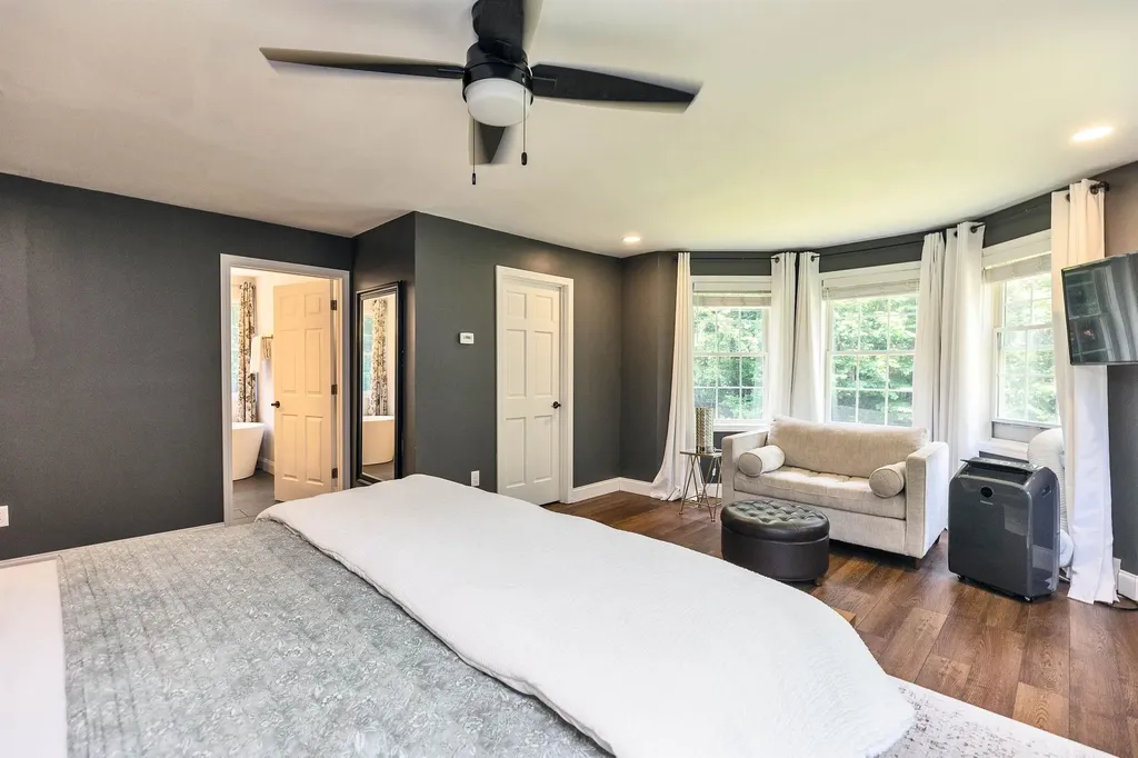 20 Macdowell Road Peterborough NH 03458