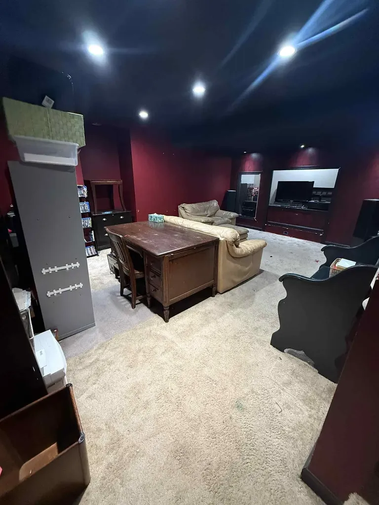 612 Megan Drive Manchester NH 03109