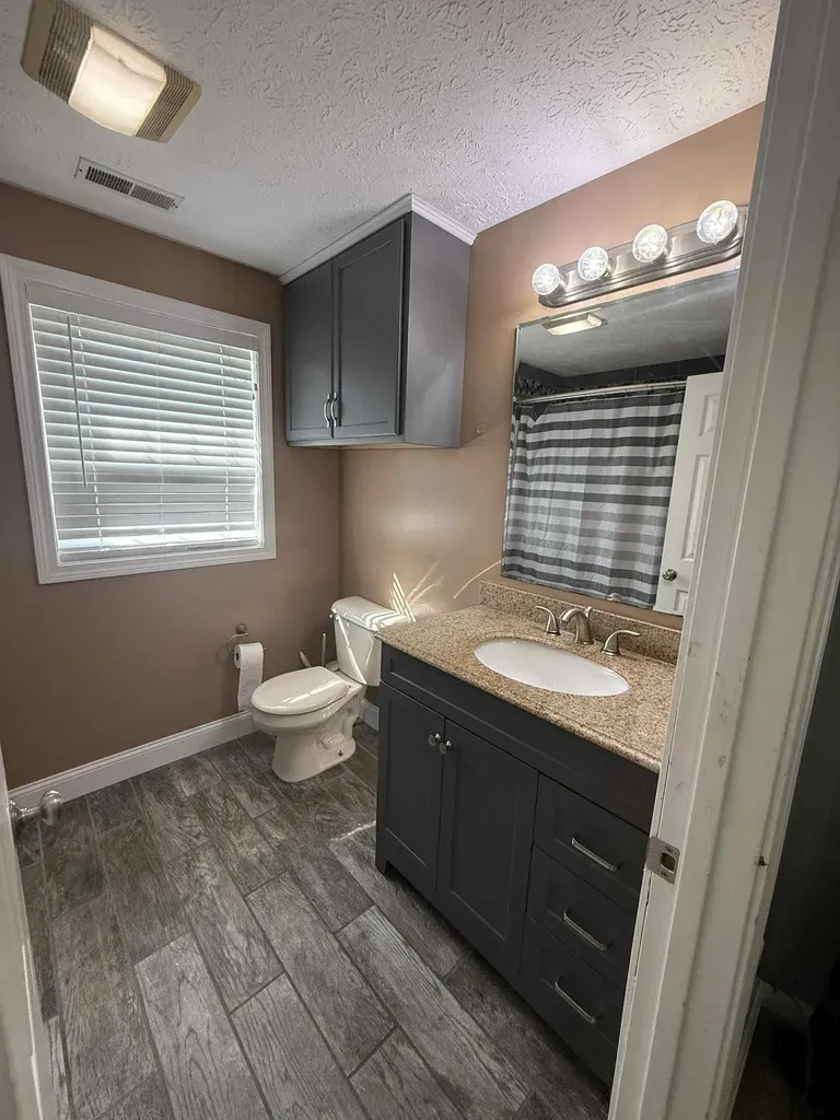 612 Megan Drive Manchester NH 03109