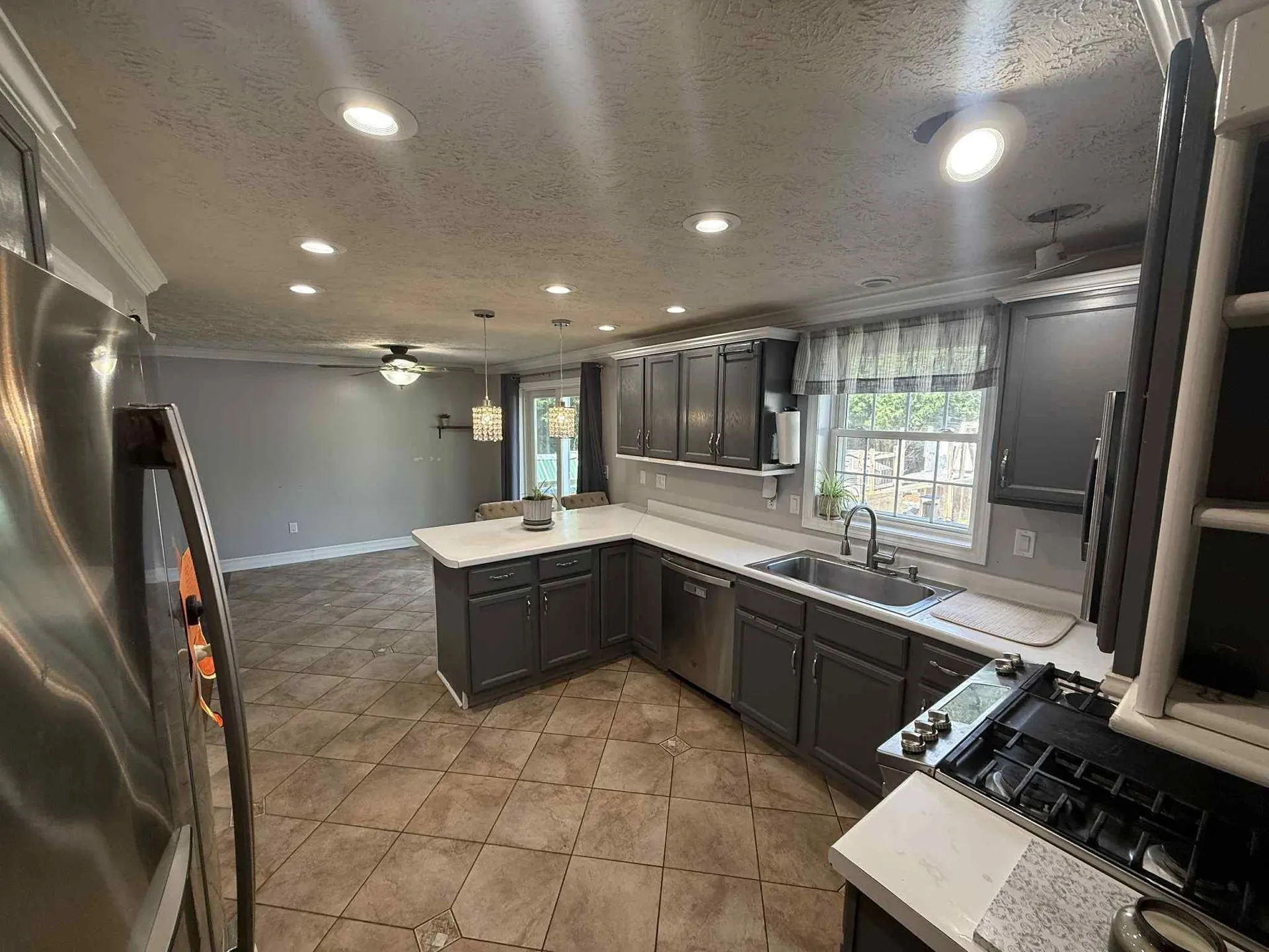 612 Megan Drive Manchester NH 03109