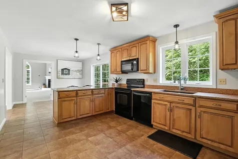 162 Drake Hill Road Strafford NH 03884