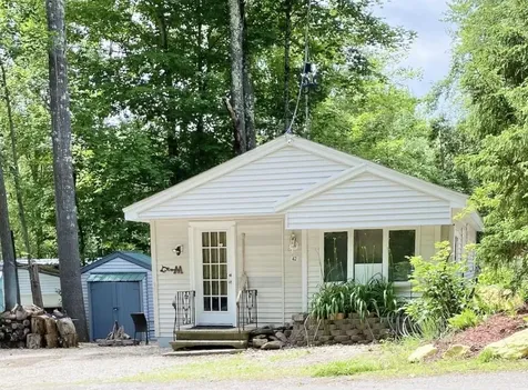 1 Baxter Lake Drive Rochester NH 03867