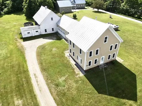 4706 Us Route 5 South Barnet VT 05050