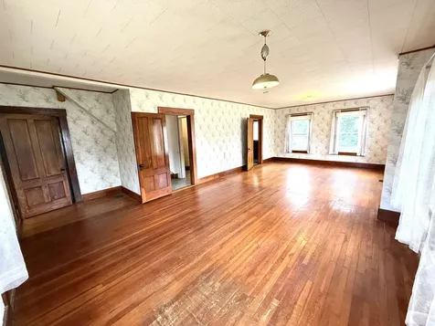 4706 Us Route 5 South Barnet VT 05050