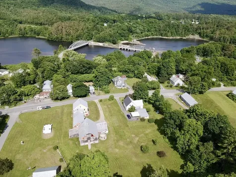 4706 Us Route 5 South Barnet VT 05050