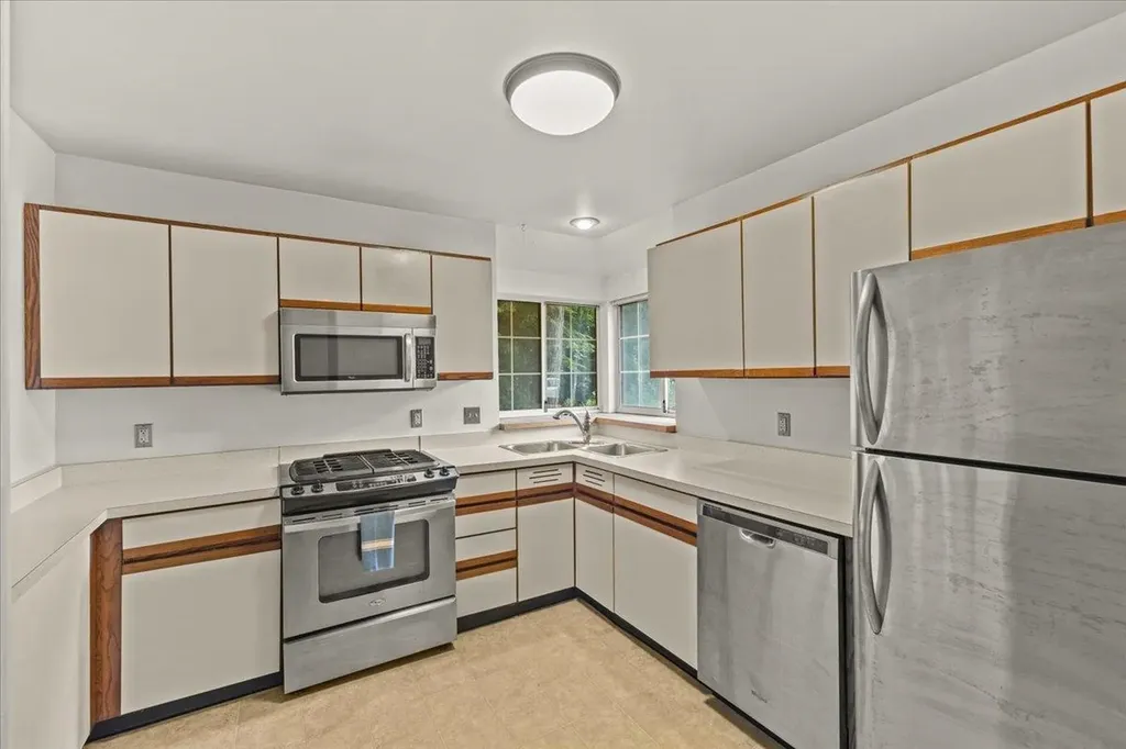 46 Winding Brook Drive South Burlington VT 05403