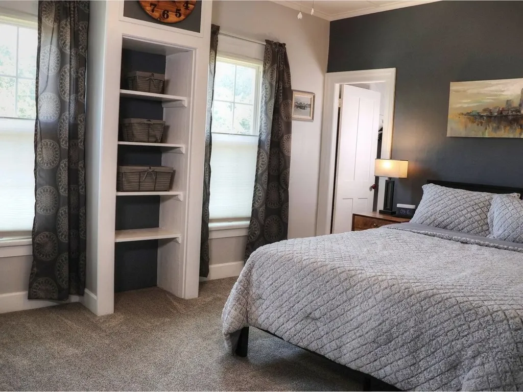 8 Diamond Street St. Albans City VT 05478