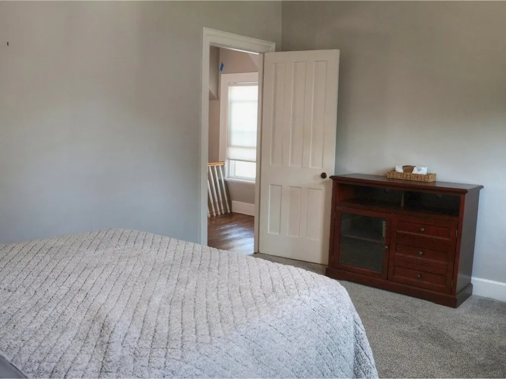 8 Diamond Street St. Albans City VT 05478