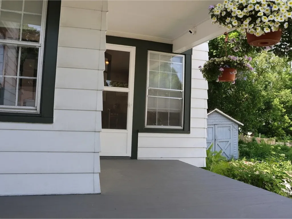 8 Diamond Street St. Albans City VT 05478