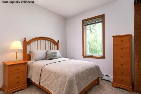 156 Sherwood Circle Brattleboro VT 05301