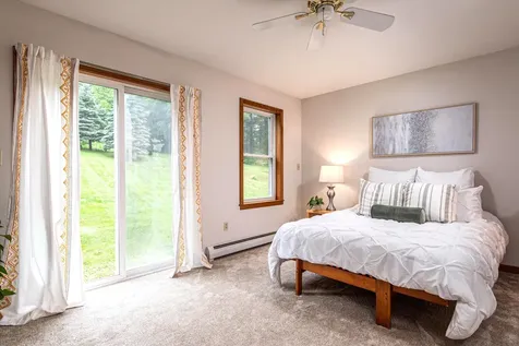 156 Sherwood Circle Brattleboro VT 05301