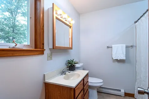 156 Sherwood Circle Brattleboro VT 05301